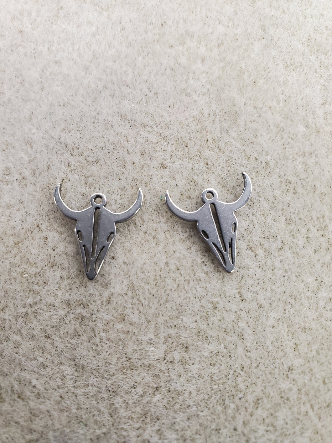 304 STAINLESS COW HEAD CHARM