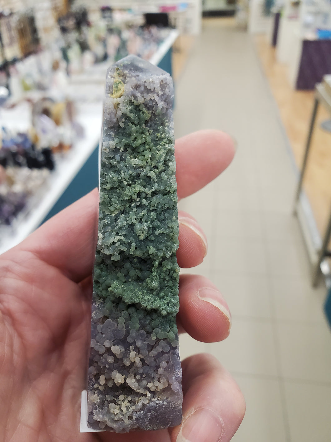 GRAPE AGATE POINT