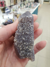 Load image into Gallery viewer, GRAPE AGATE POINT
