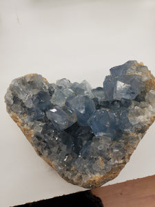 CELESTITE CLUSTER