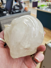 Load image into Gallery viewer, QUARTZ ALIEN SKULL
