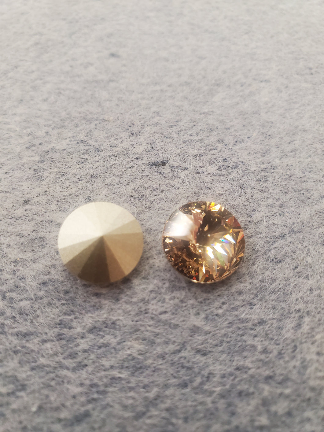 AUSTRIAN CRYSTAL RIVOLI 12MM