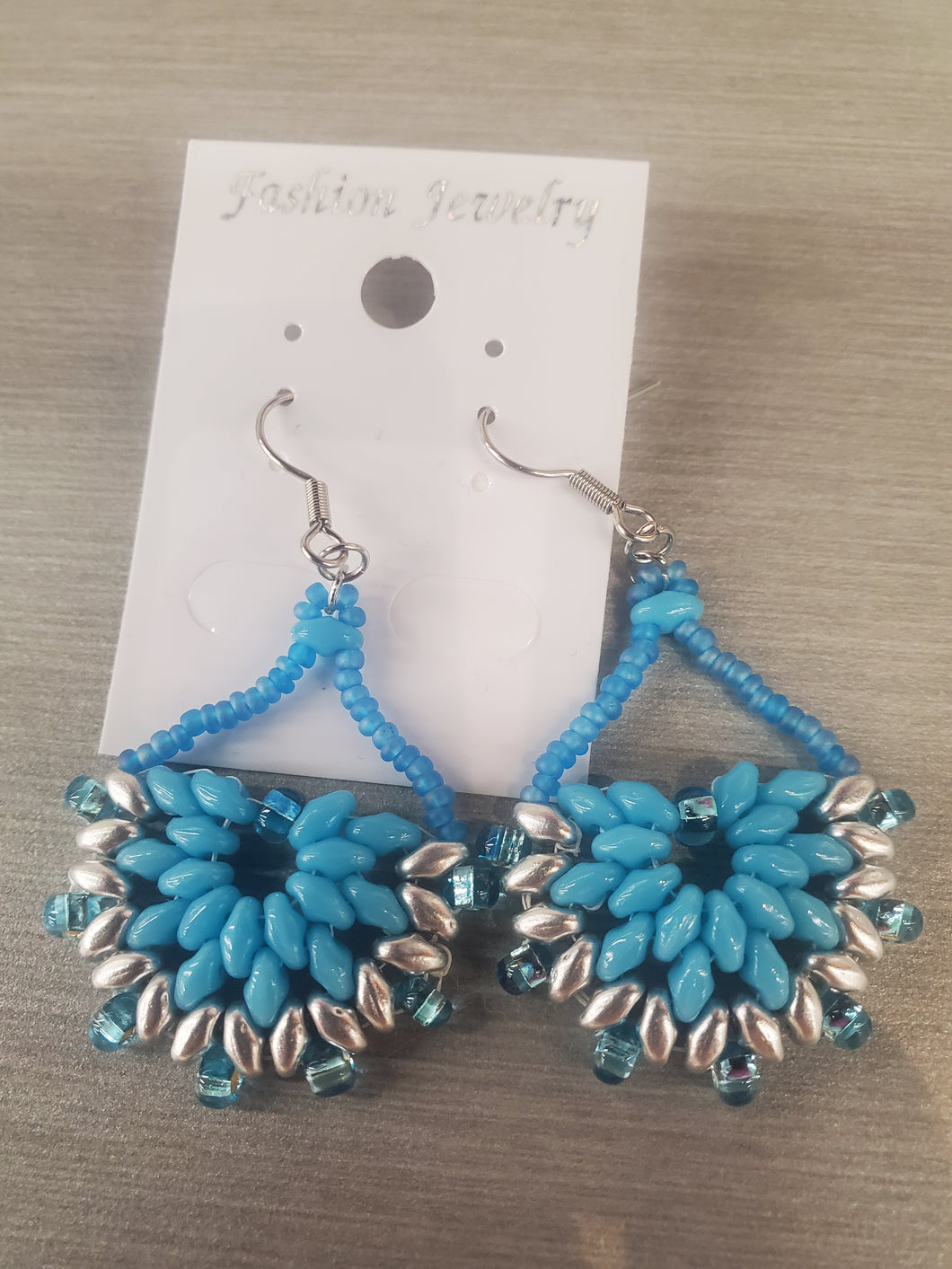 GLASS BEAD EARRINGS
