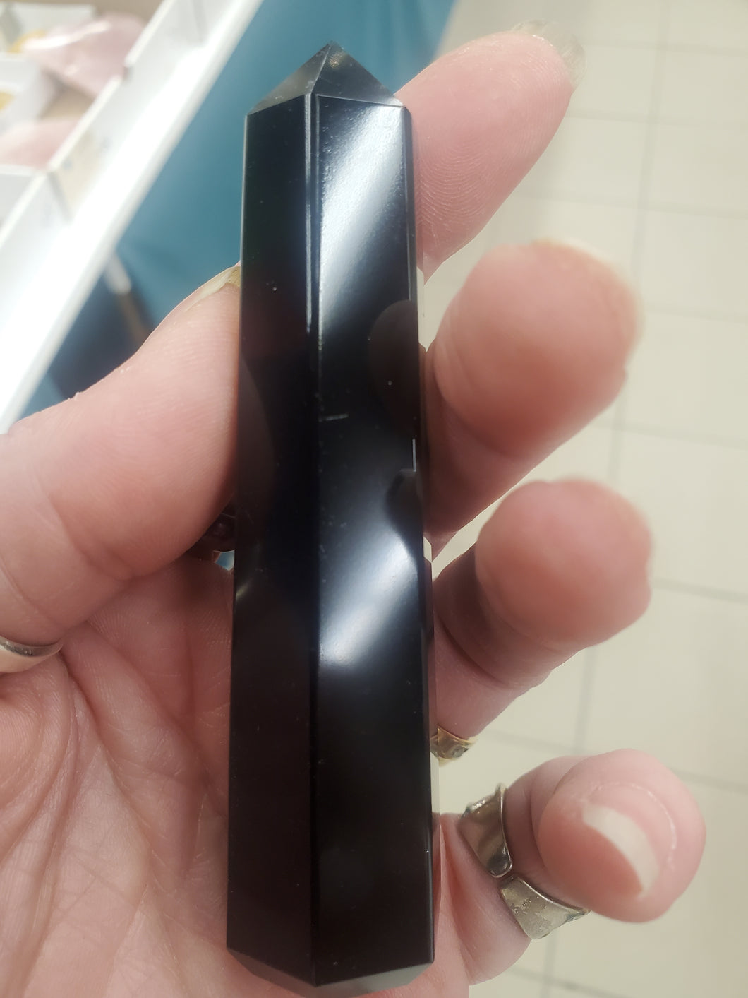 OBSIDIAN POINT