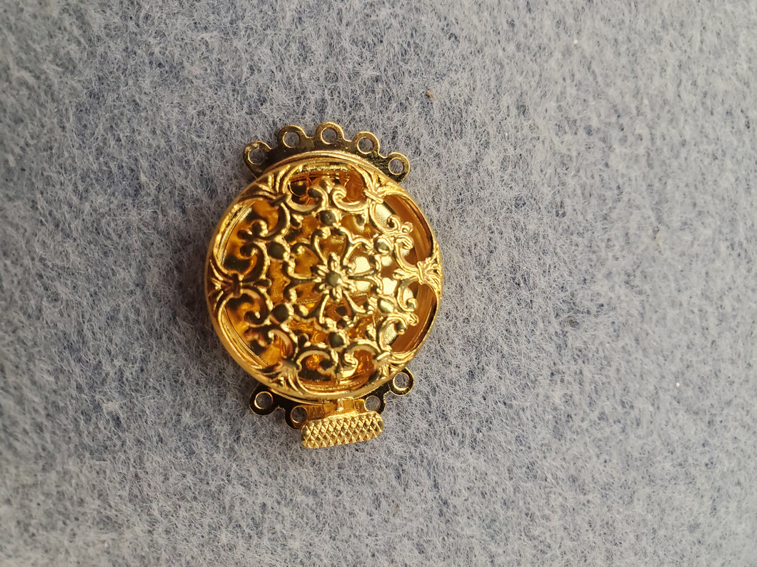 MULTI-STRAND BOX CLASP