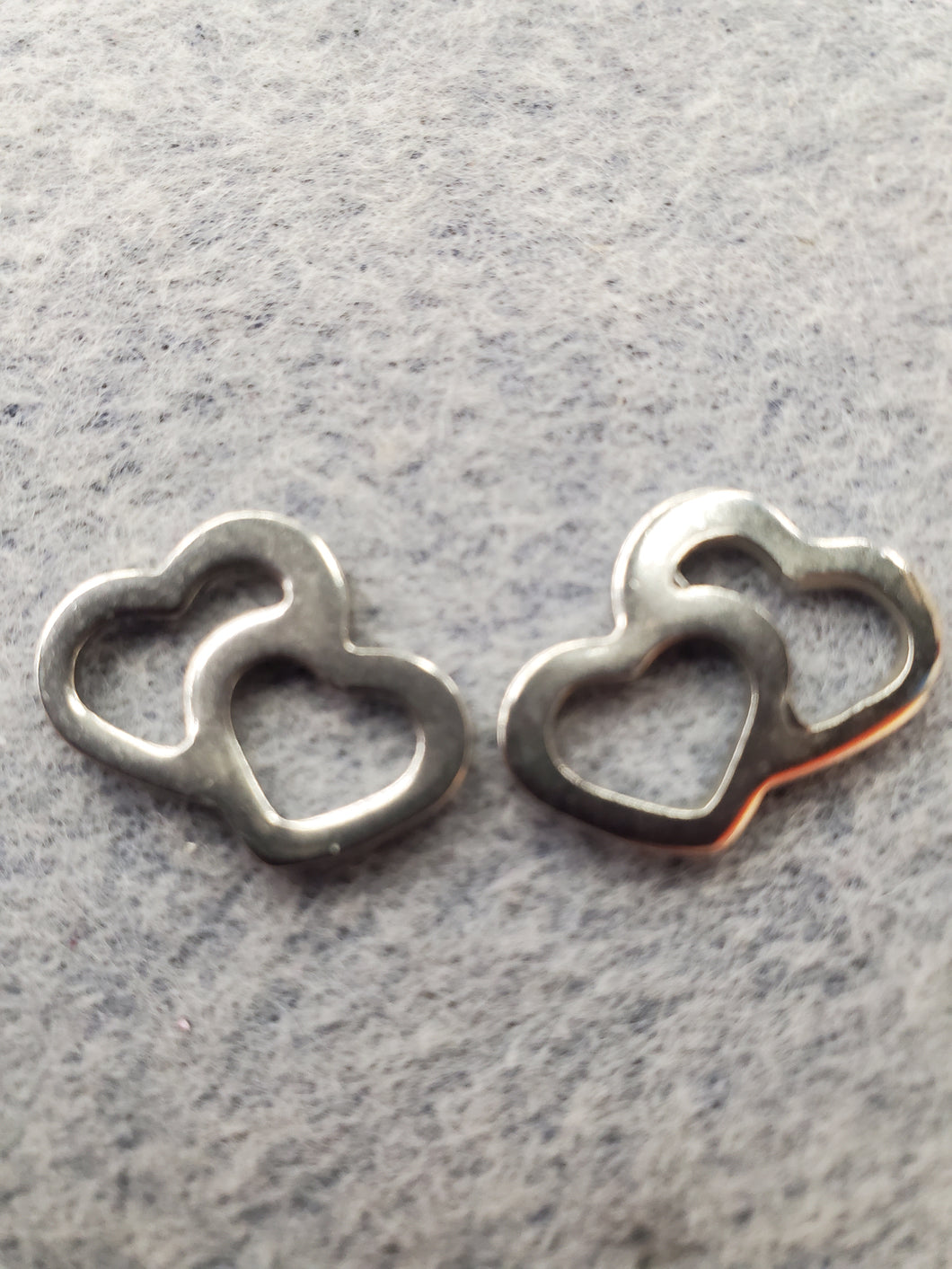 304 STAINLESS HEART TO HEART PENDANT