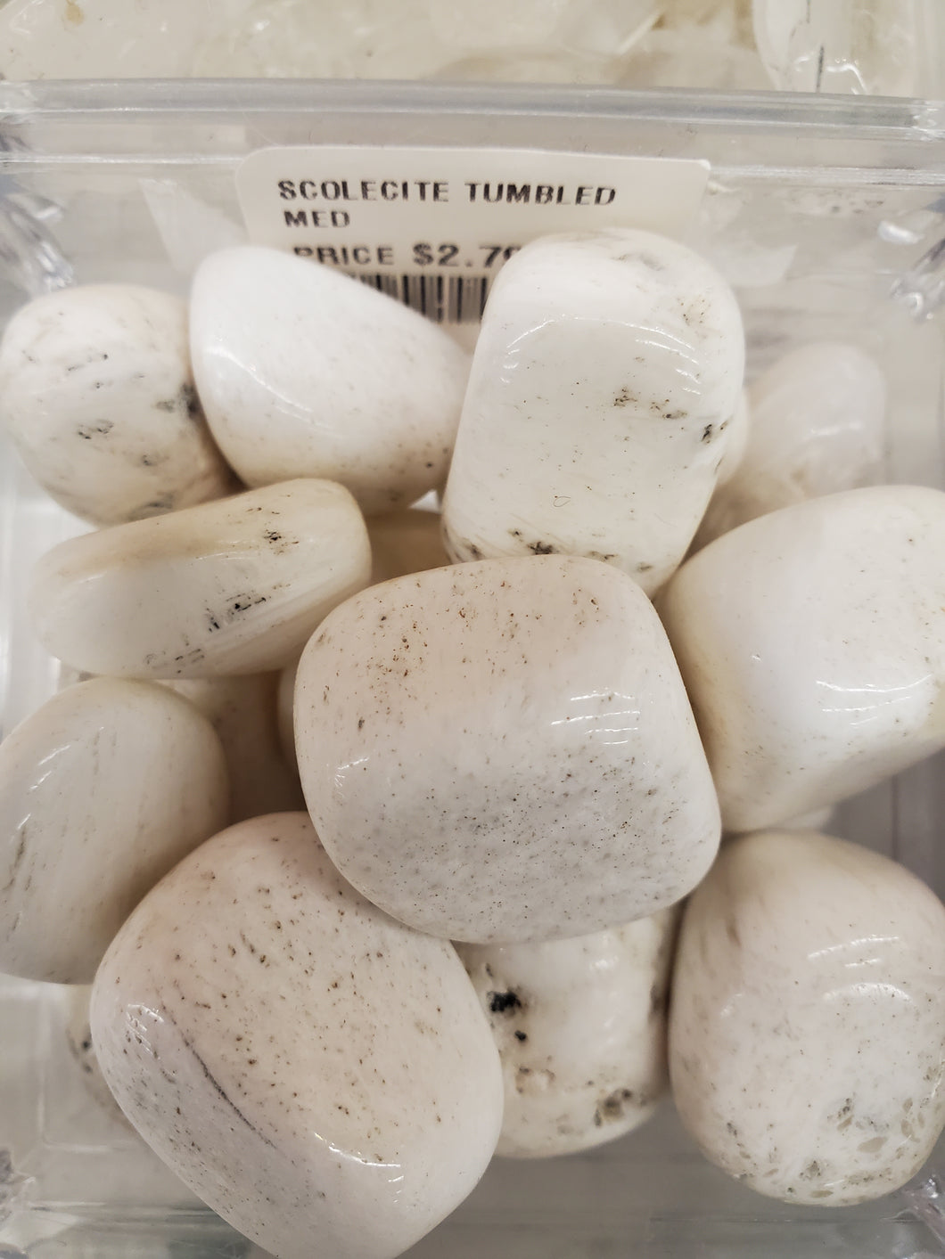 SCOLECITE TUMBLED