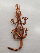 Load image into Gallery viewer, PURPLE MOSS AGATE GECKO PENDANT
