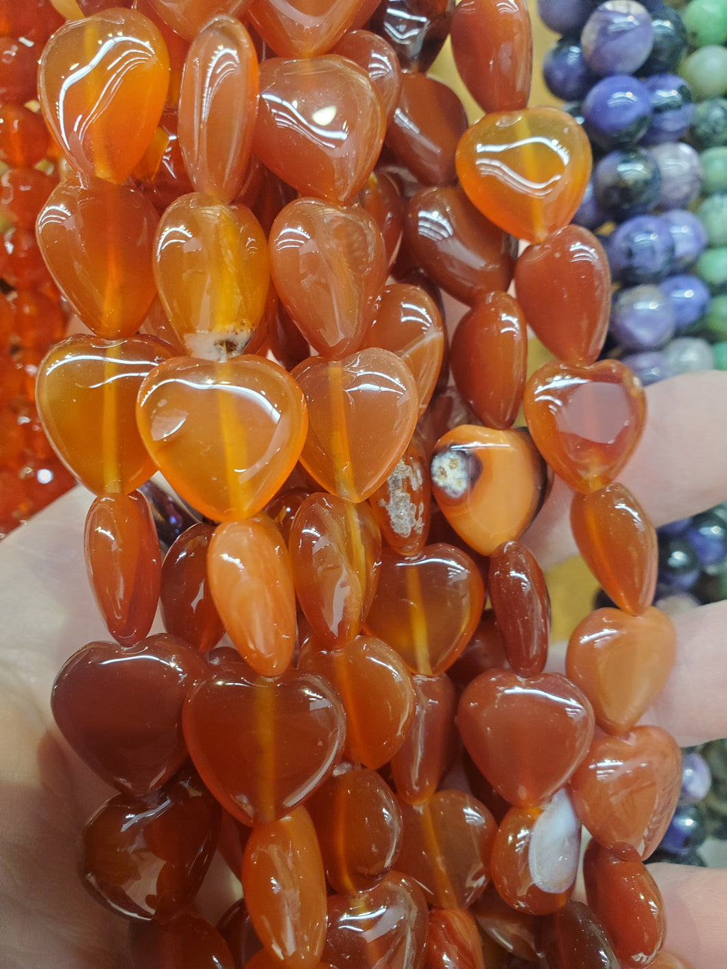 CARNELIAN HEART 14-15X14-15X5-7MM