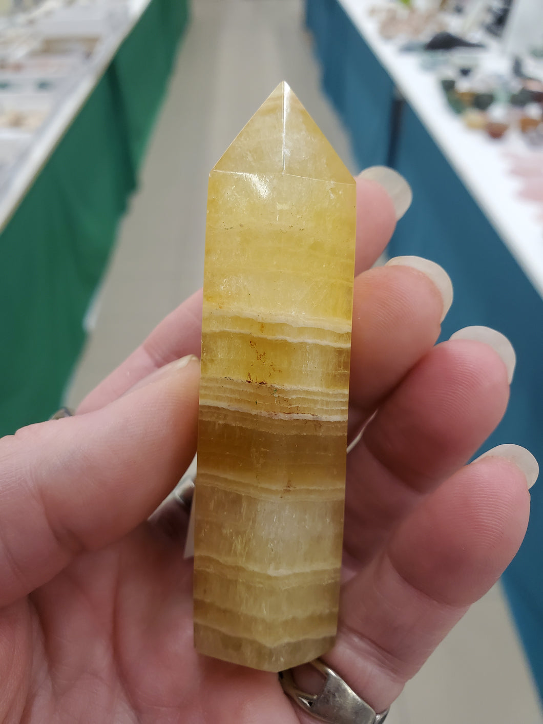 YELLOW FLUORITE POINT