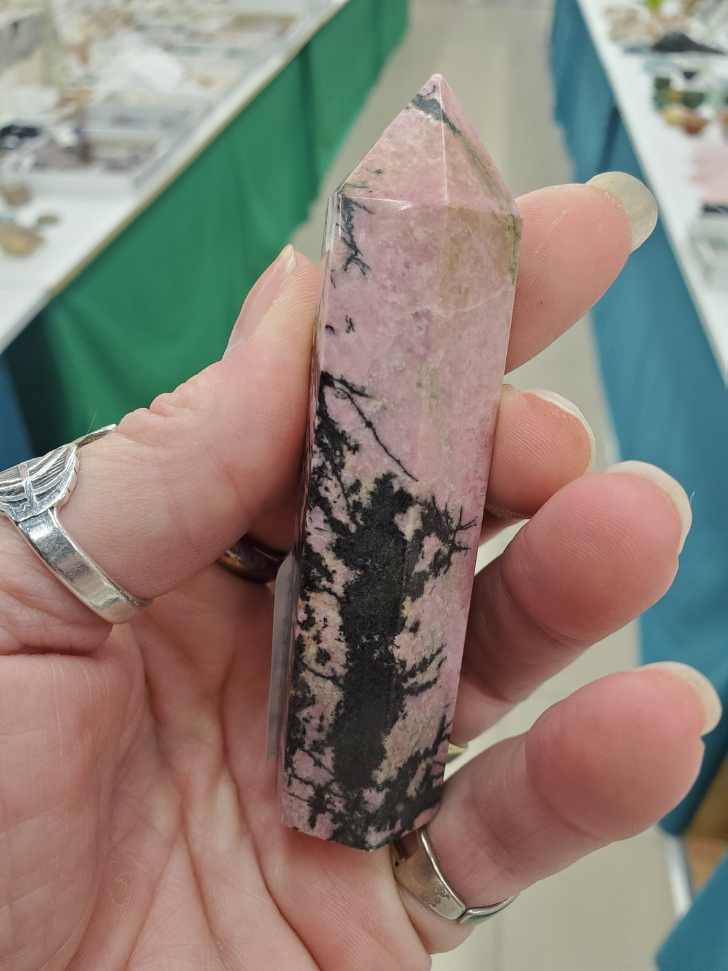 RHODONITE POINT