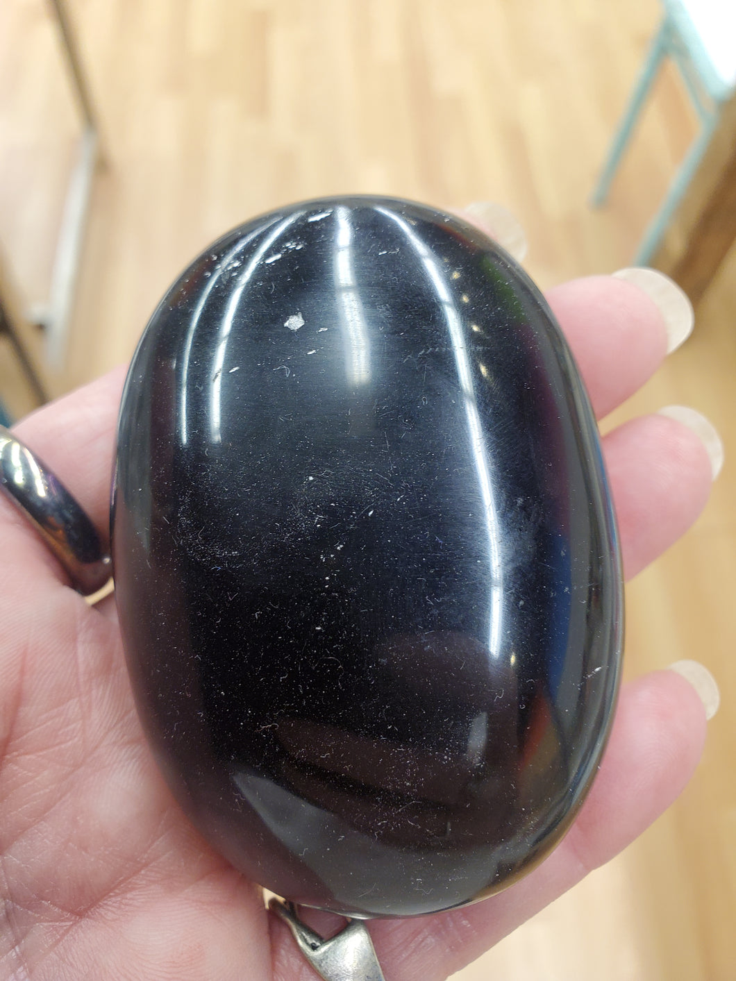 OBSIDIAN PALM STONE