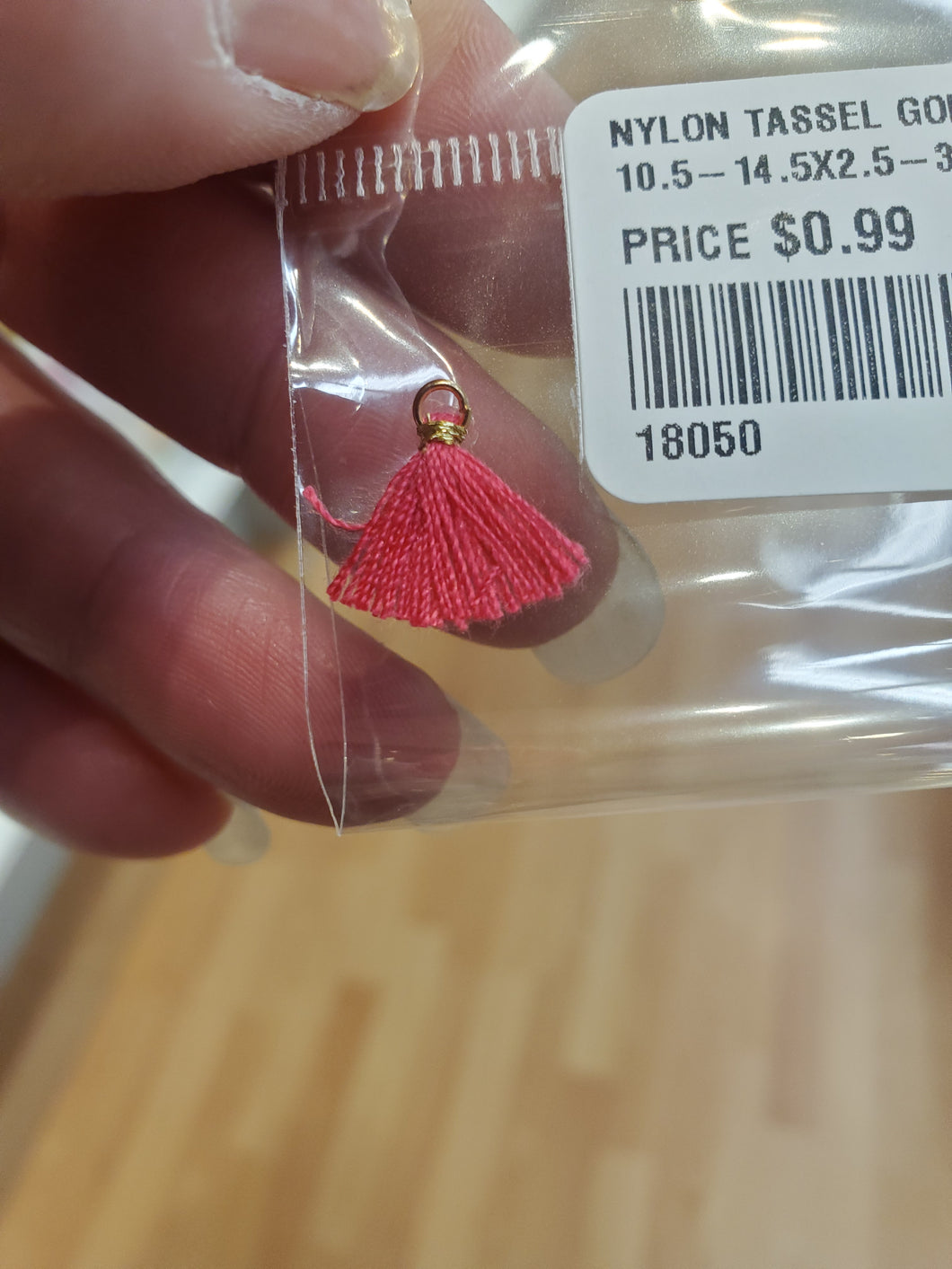 NYLON TASSEL