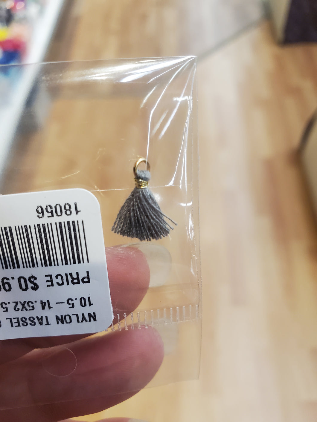 NYLON TASSEL