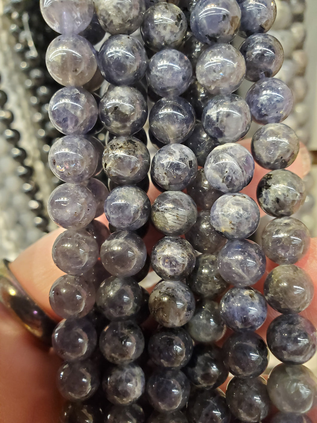 IOLITE 8MM