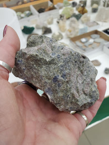 RHYOLITE RAW CHUNK