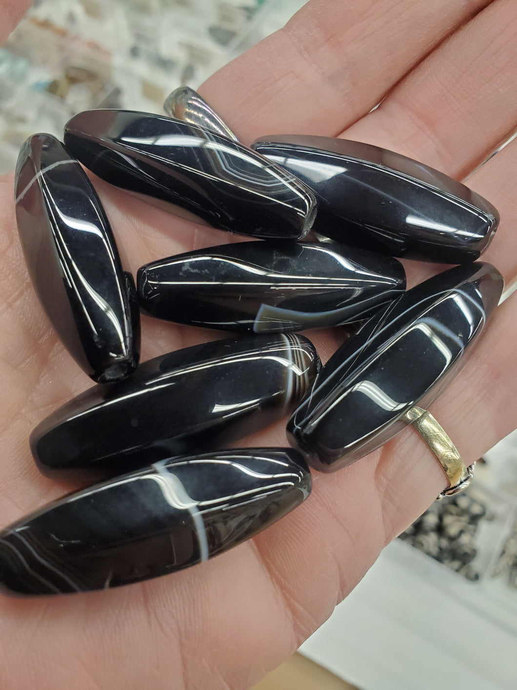 BANDED AGATE RICE 37-39X13-15MM