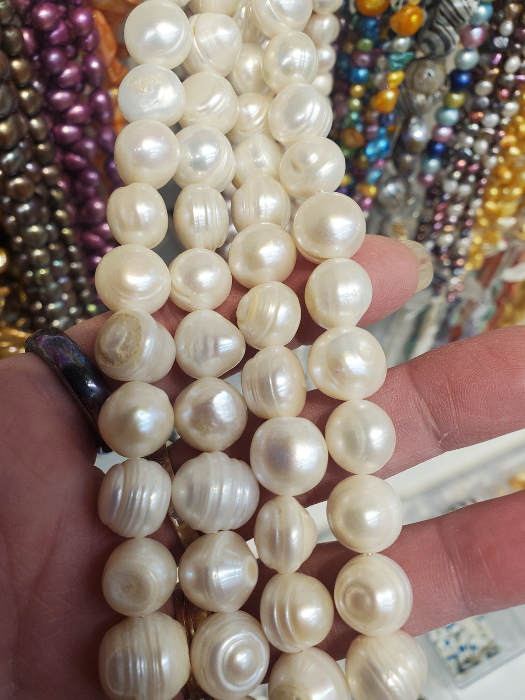 CULTURED FRESHWATER PEARL 12MM