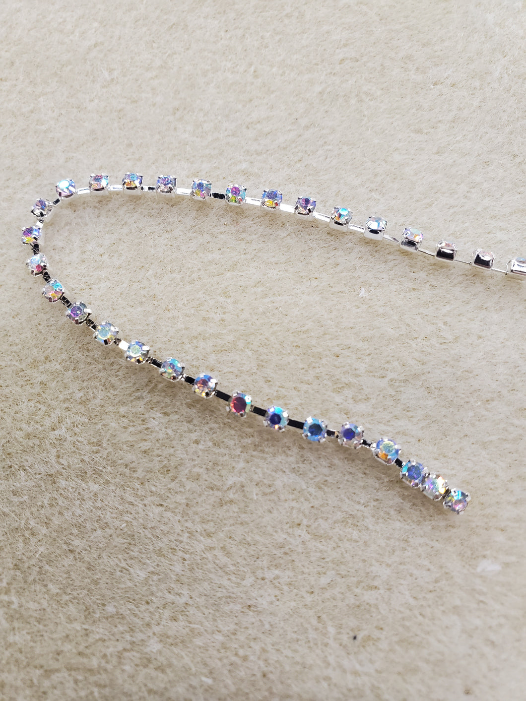 BRASS RHINESTONE CUP CHAIN