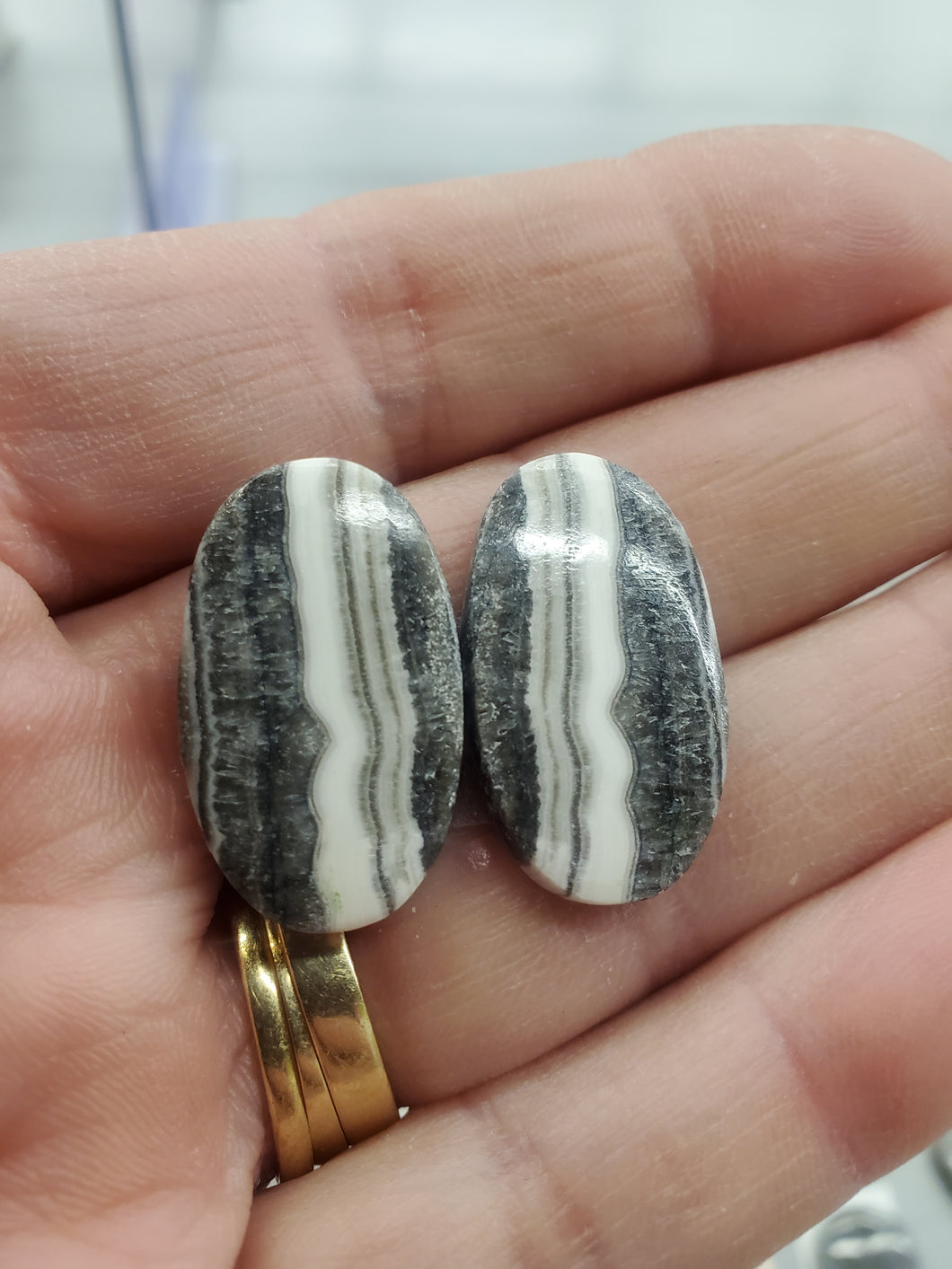 ZEBRA ARAGONITE CABOCHON