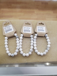 HOWLITE BRACELET