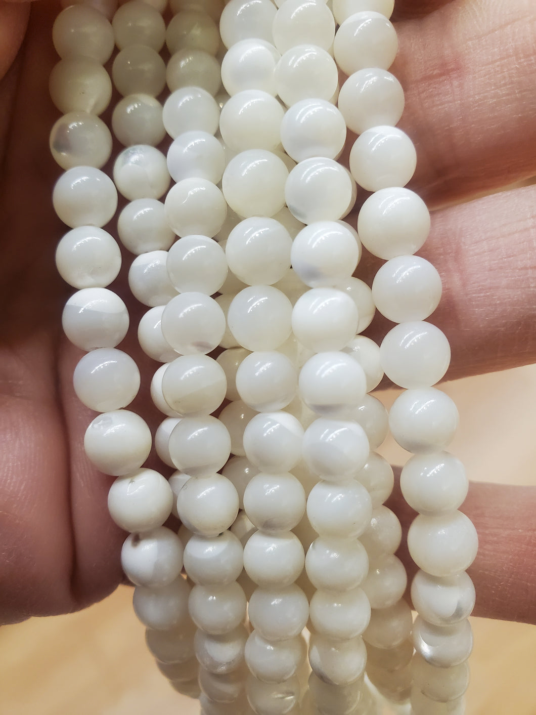 MOTHER OF PEARL 6MM