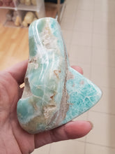 Load image into Gallery viewer, CARIBBEAN CALCITE FREEFORM
