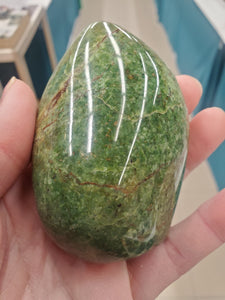 CHRYSOPRASE FREEFORM