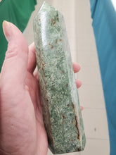 Load image into Gallery viewer, CHRYSOPRASE TOWER POINT

