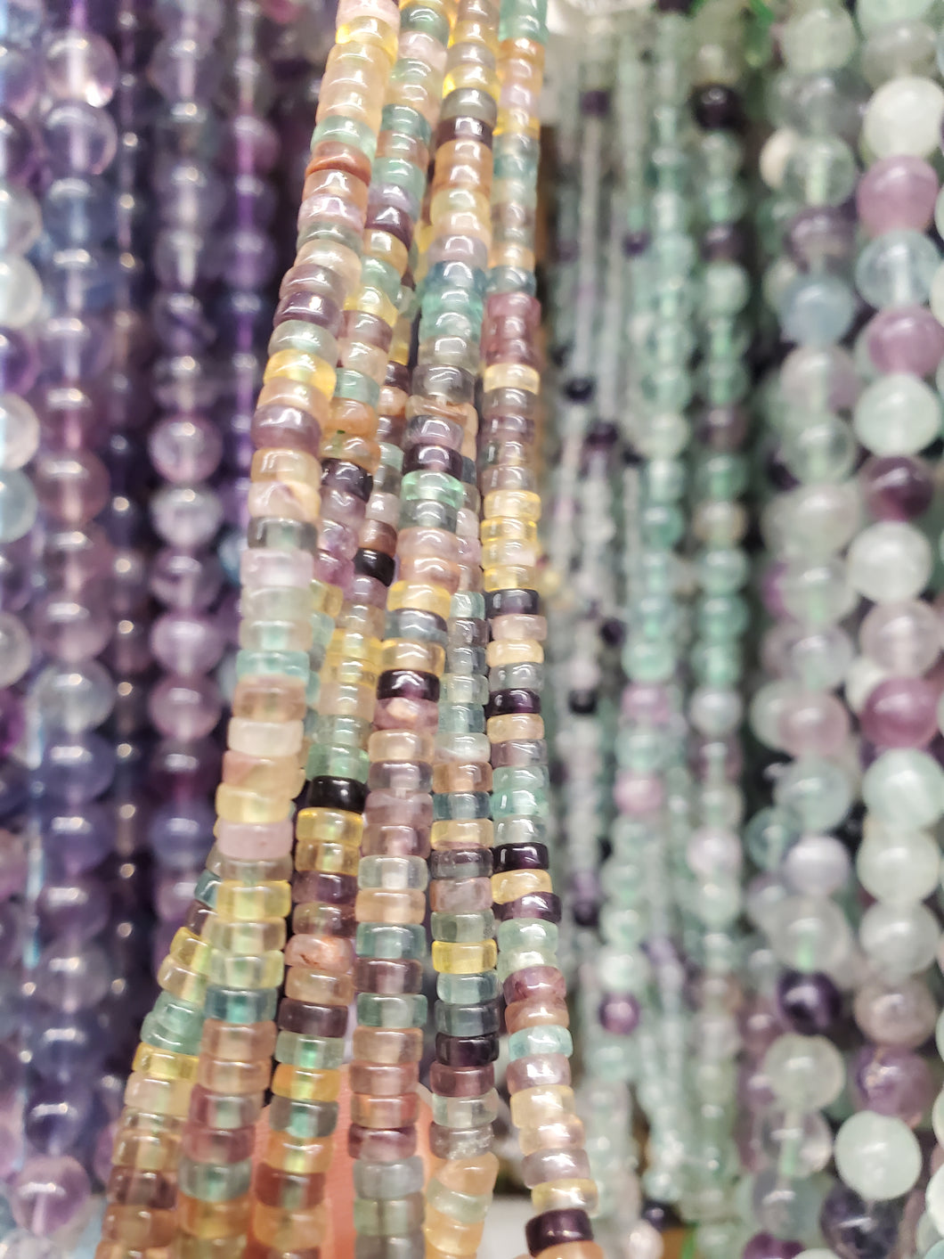 FLUORITE HEISHI 4X2MM