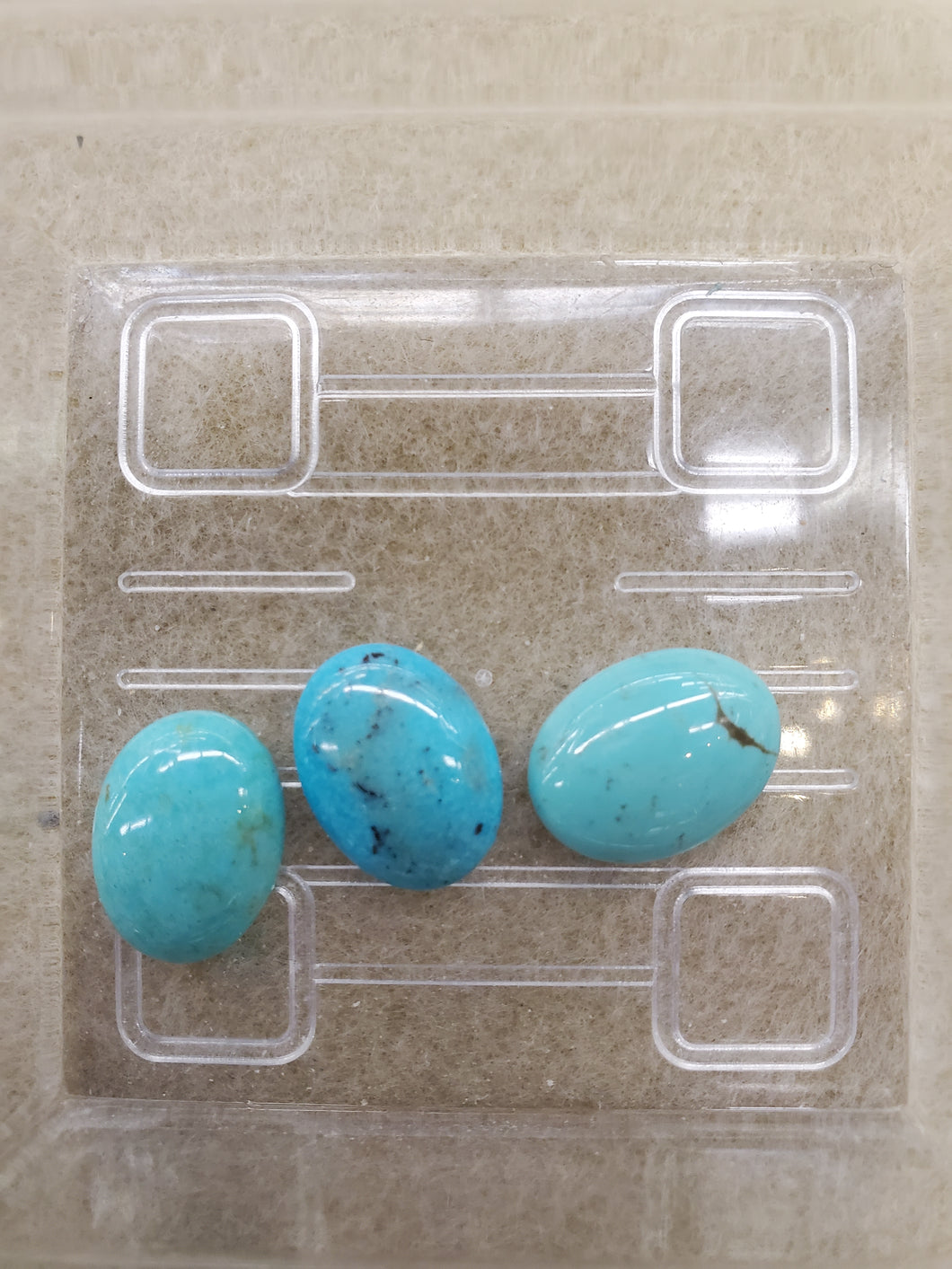 TURQUOISE CABOCHON OVAL 16X12MM