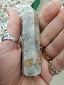 CRAZY LACE AGATE POINT