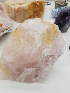 ROSE QUARTZ CHUNK