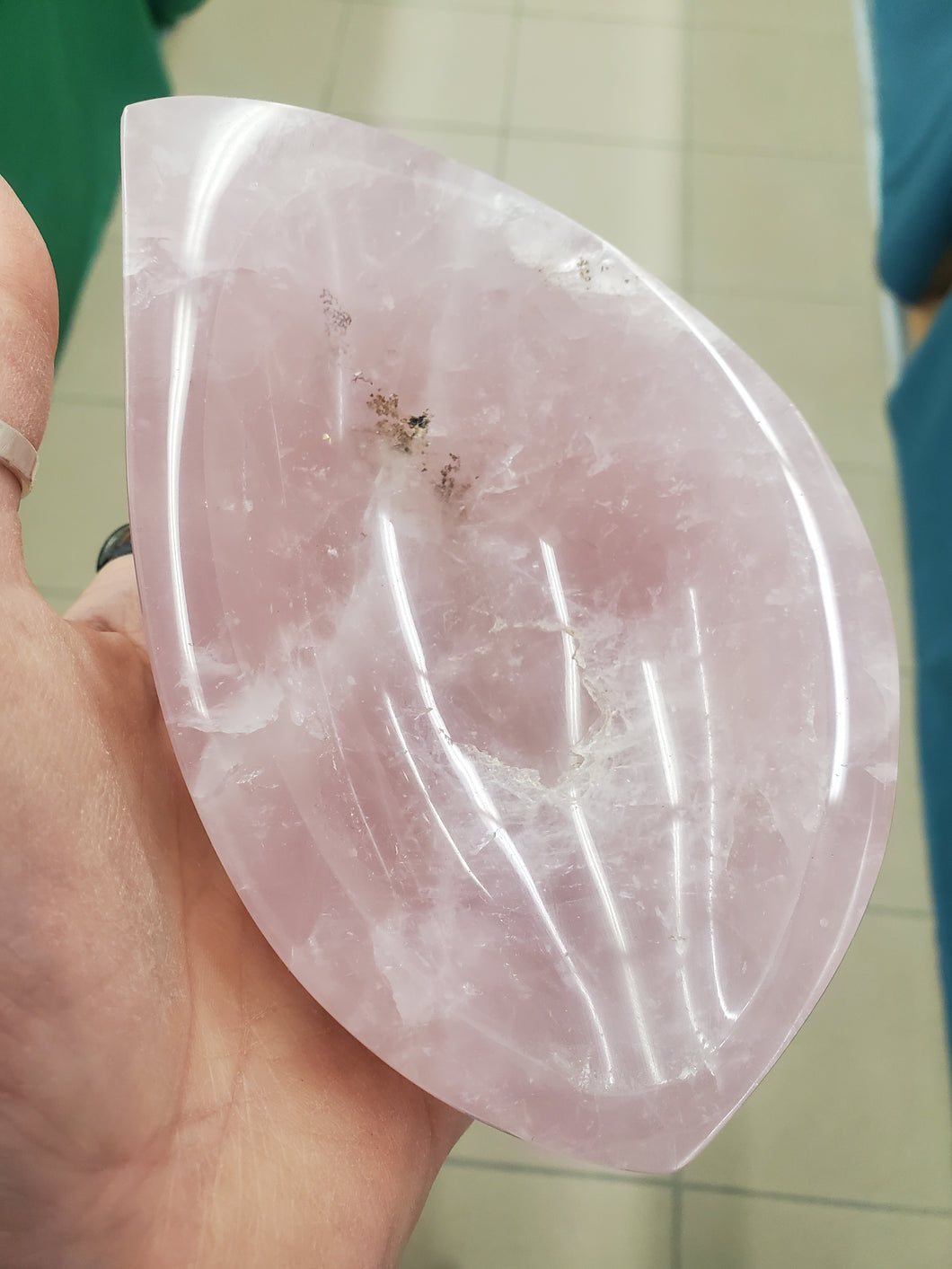 ROSE QUARTZ BOWL