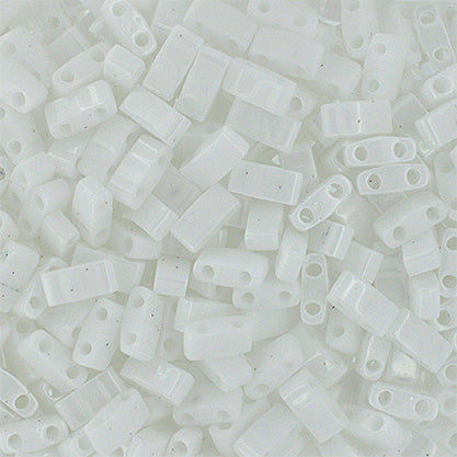 MIYUKI TILA HALF CUT 2-HOLE OP WHITE 0402