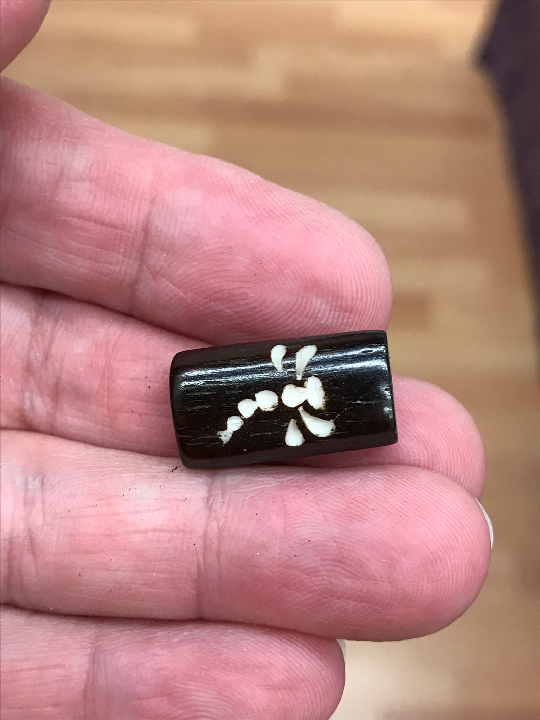 BONE CARVED BEAD