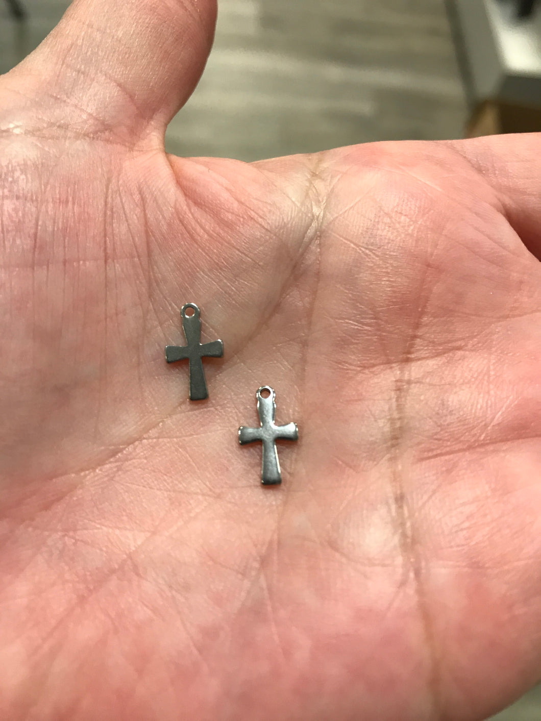 304 STAINLESS CROSS CHARM