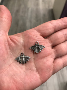 CHARM BEE