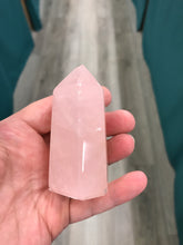 Load image into Gallery viewer, ROSE QUARTZ POINT
