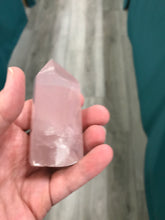 Load image into Gallery viewer, ROSE QUARTZ POINT
