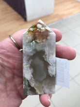 Load image into Gallery viewer, FLOWER AGATE POINT
