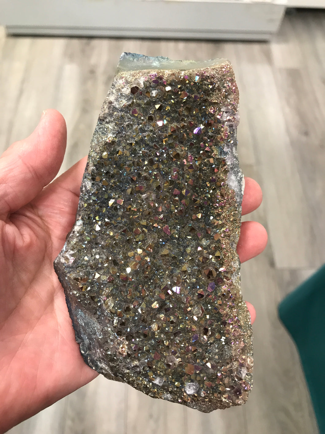 RAINBOW AURA QUARTZ