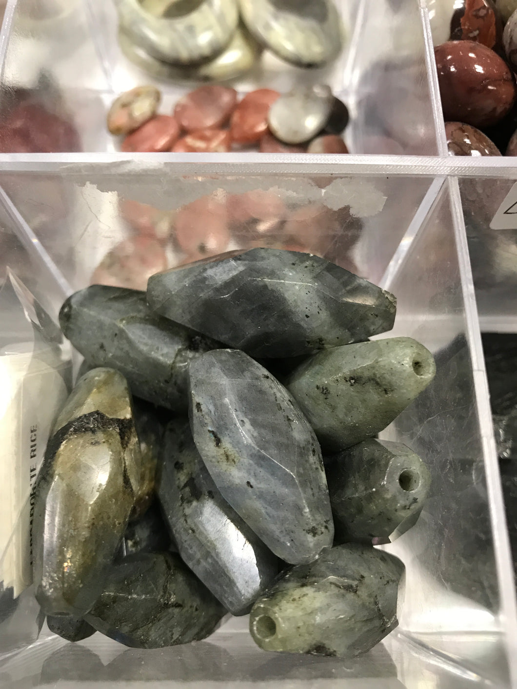 LABRADORITE OVAL FACETED