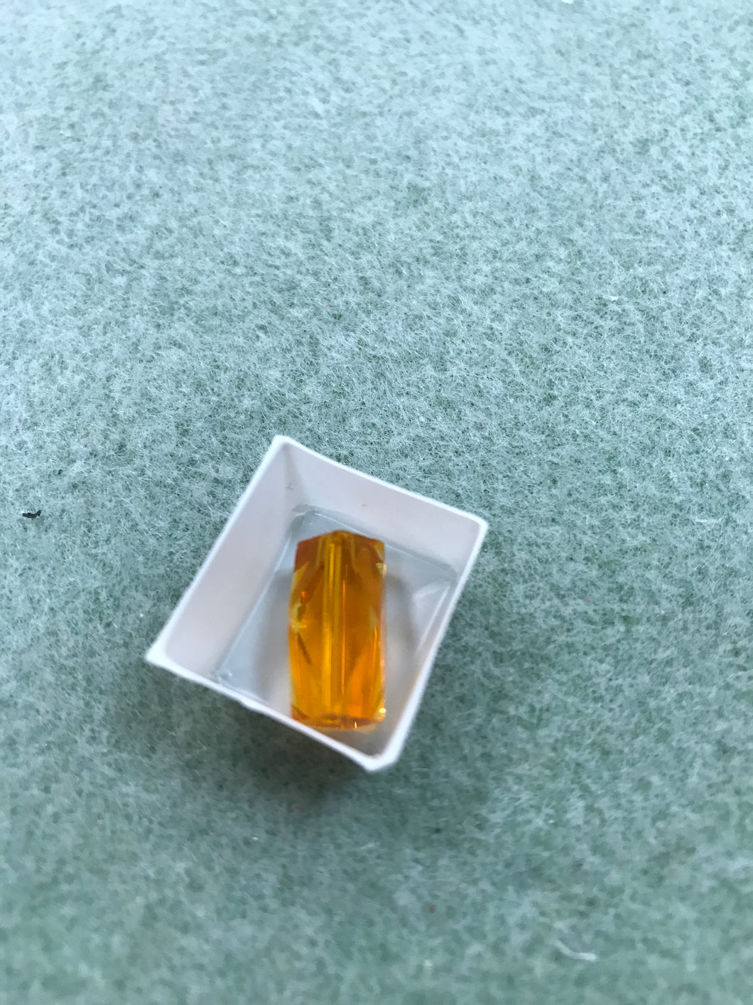 AUSTRIAN CRYSTAL BEAD