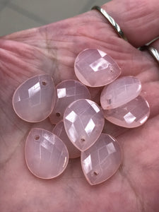 ACRYLIC FACETED DROP