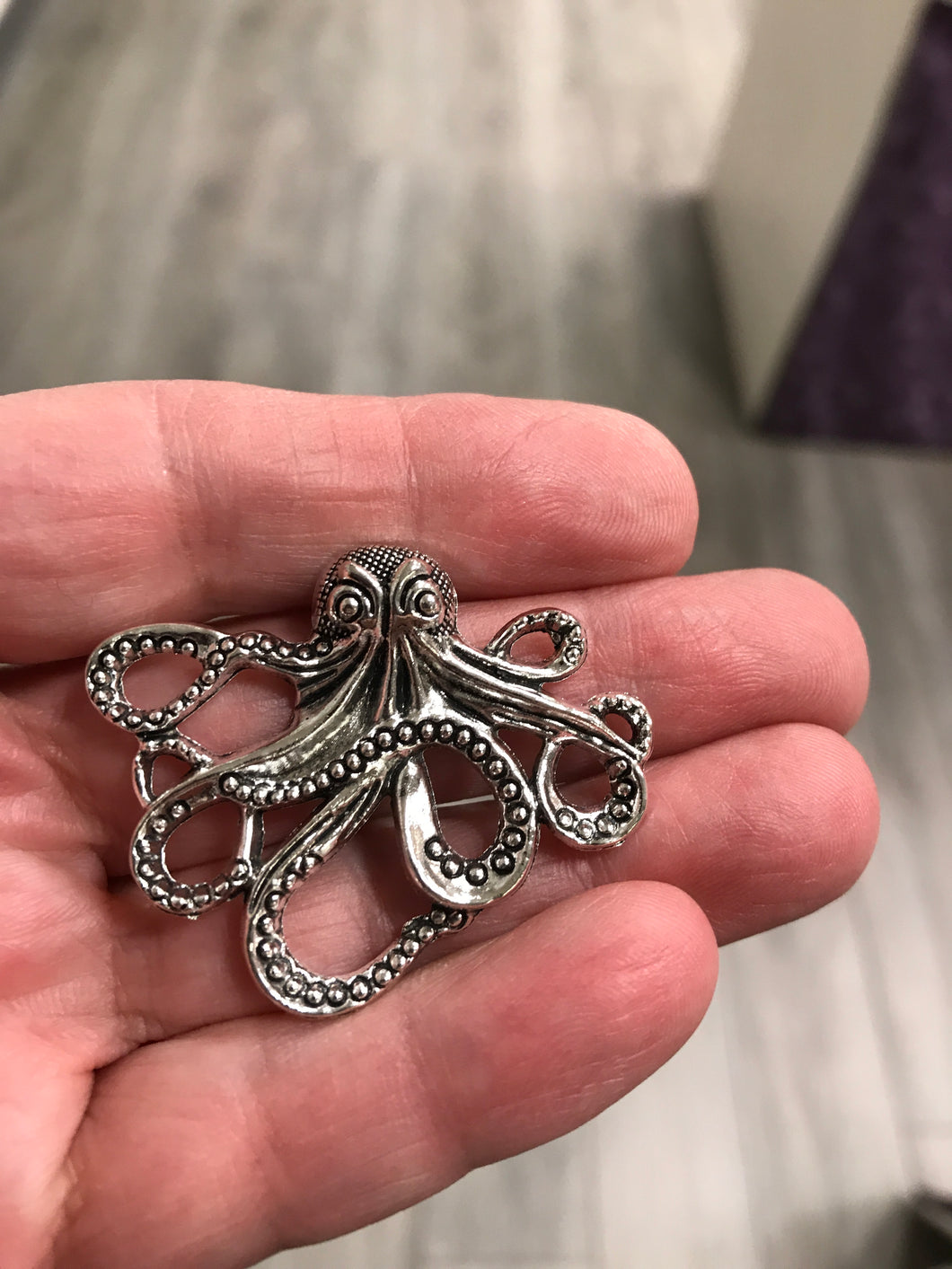 OCTOPUS PENDANT