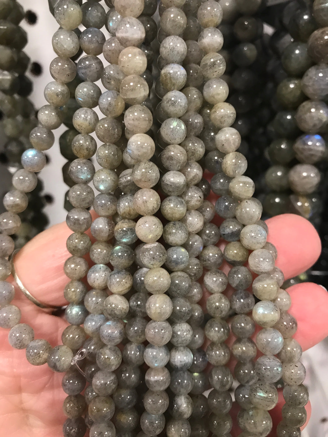 LABRADORITE 6MM