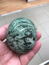 Load image into Gallery viewer, CHRYSOPRASE PALM STONE
