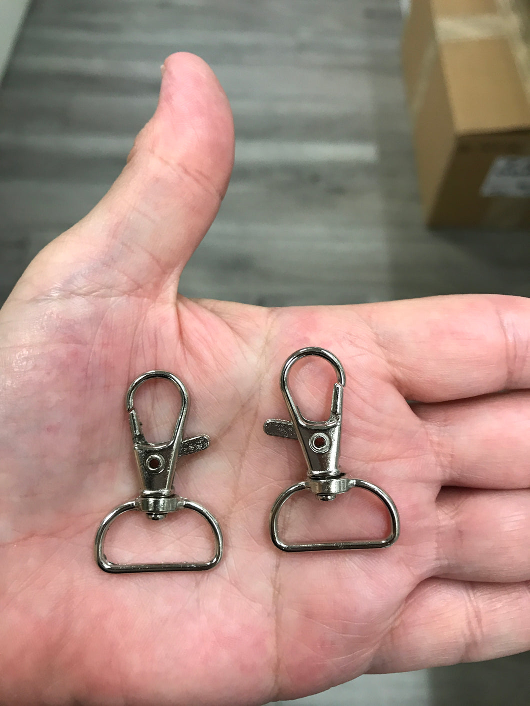 LOBSTER CLASP SWIVEL