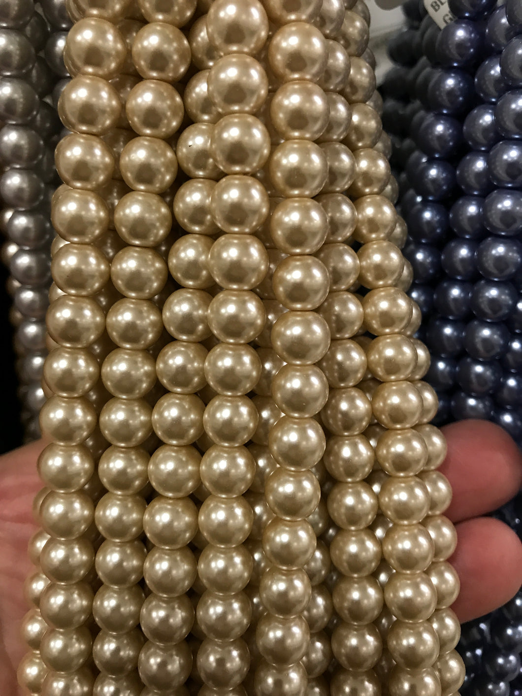 GLASS PEARL 8MM